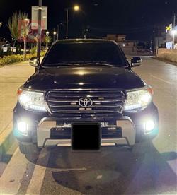 تويوتا لاندكروزر